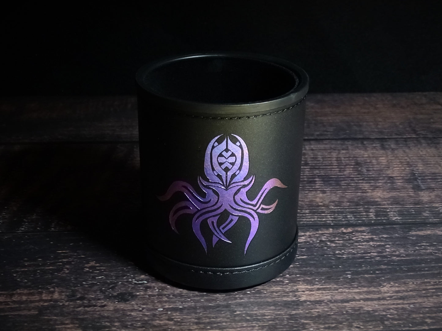 Color Shift Dice Cup - Cthulhu Easy Roller Dice Company