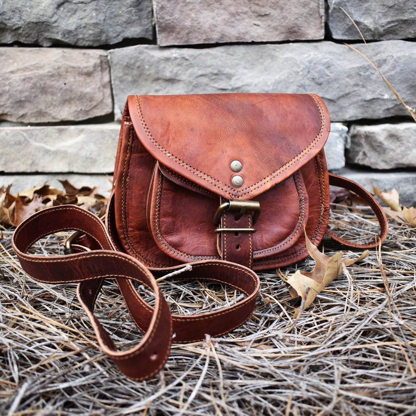 The Rogue Leather Satchel - Small (Tan) - Out of Play -Misty Mountain Gaming