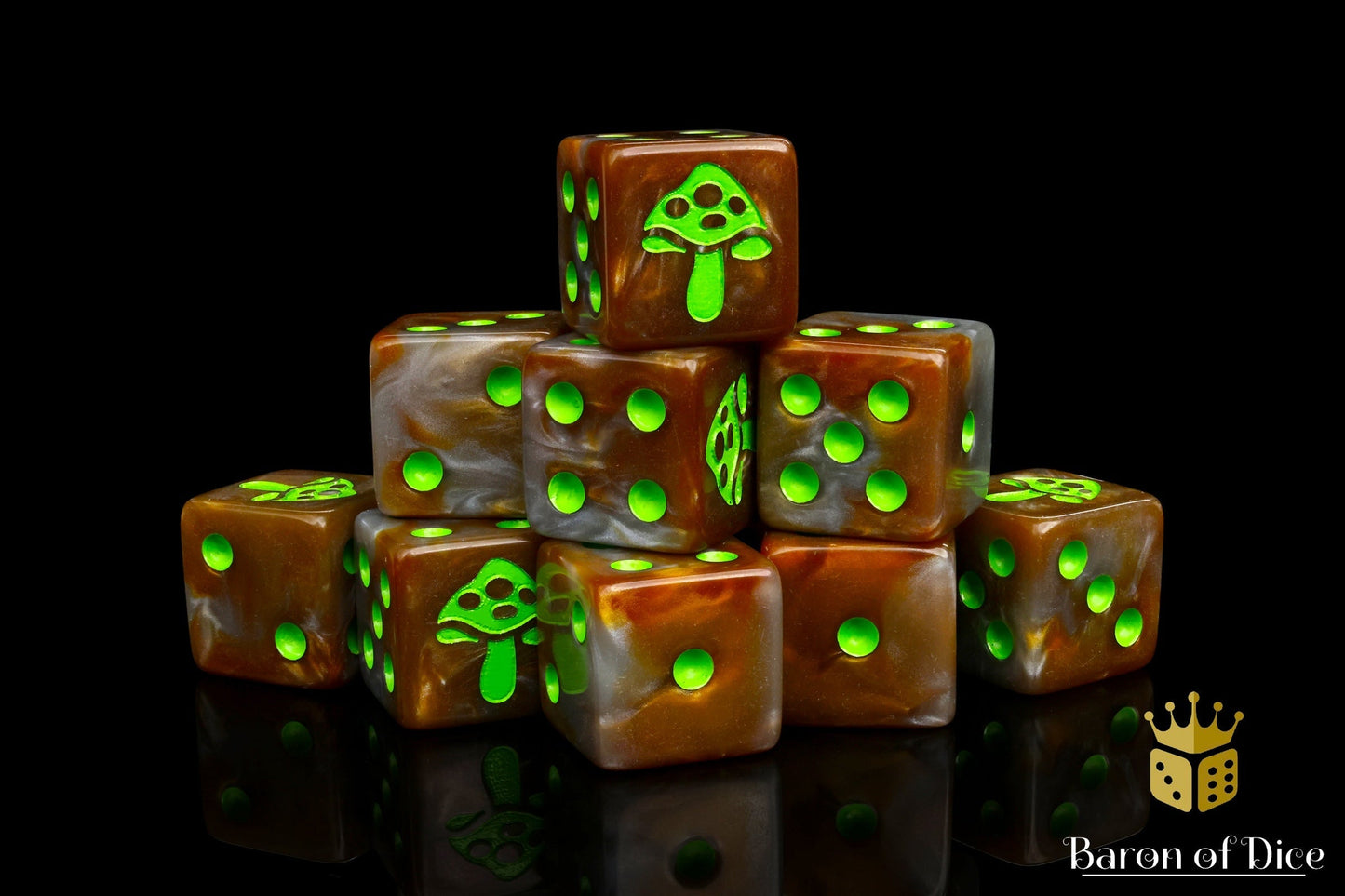 Shroom Dice - Bright Green - Out of Play