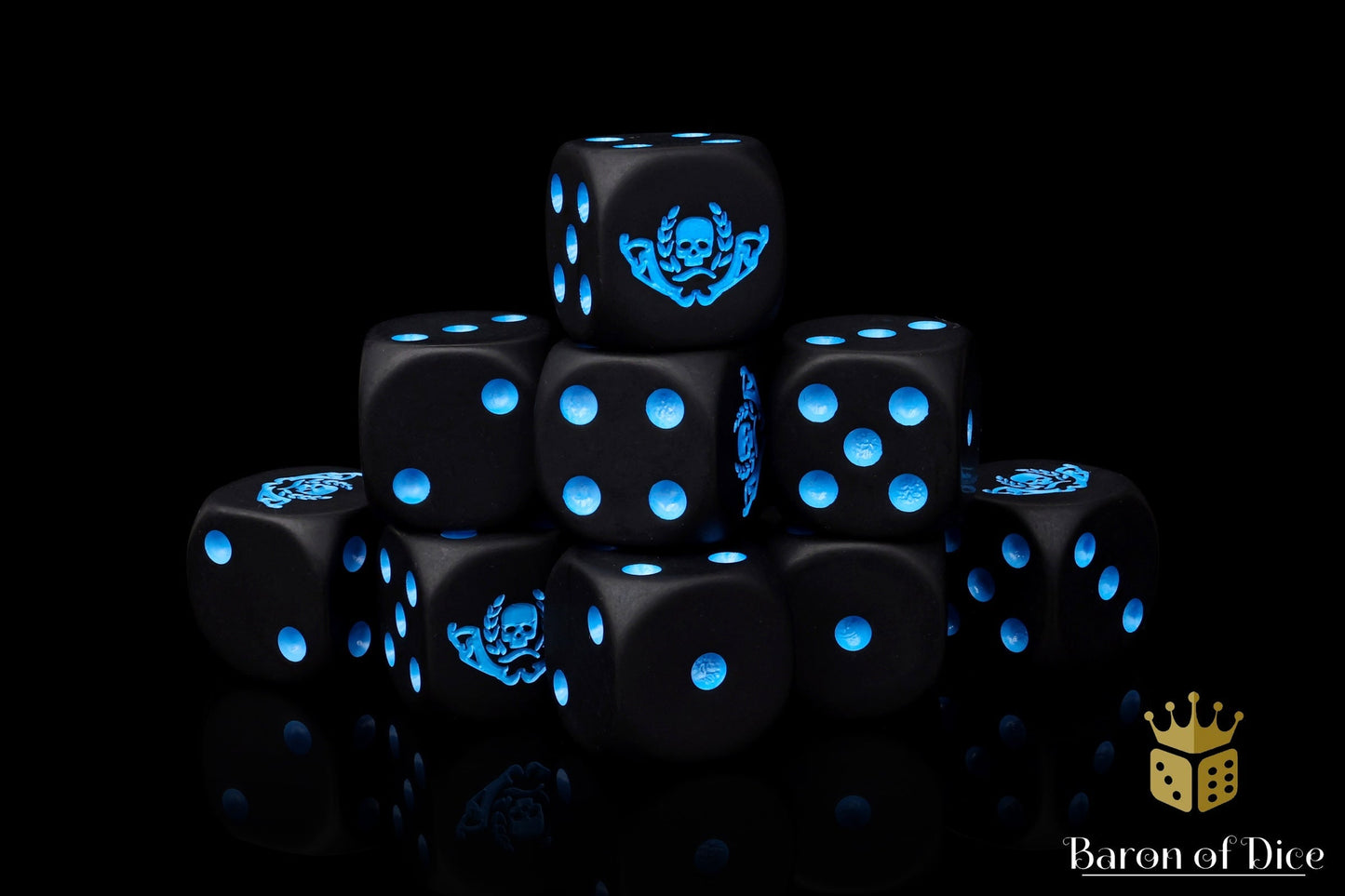 Mercenary Knights Dice - Black - Out of Play
