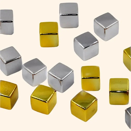 100Pcs Gold or Silver Cubes - Out of Play Board Game Accessories