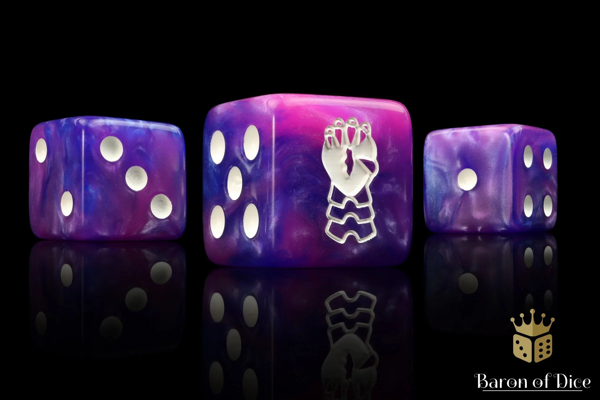 Clawed Gauntlet Dice - Out of Play