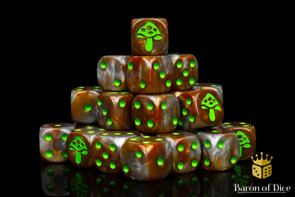 Shroom Dice - Bright Green - Out of Play