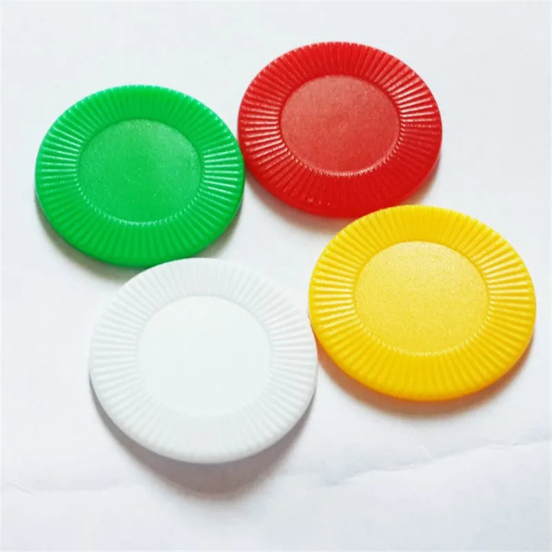 90Pcs Plastic Chips No Value Coins for Gaming