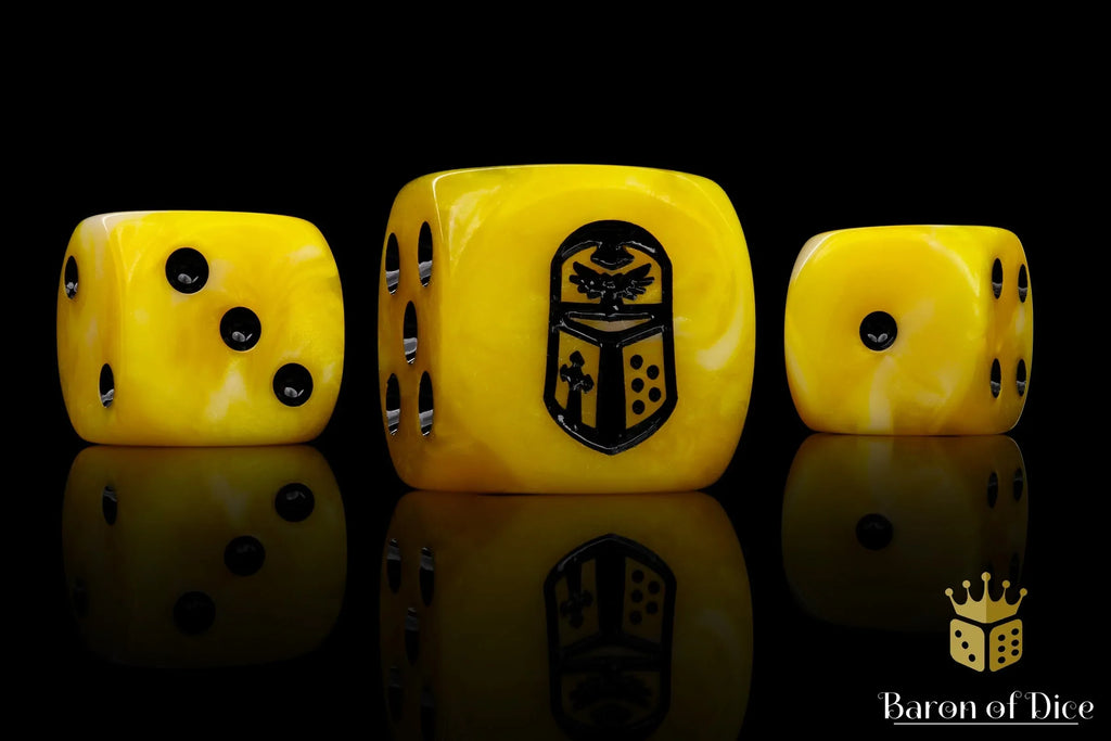Imperial Helm Dice - Yellow - Out of Play