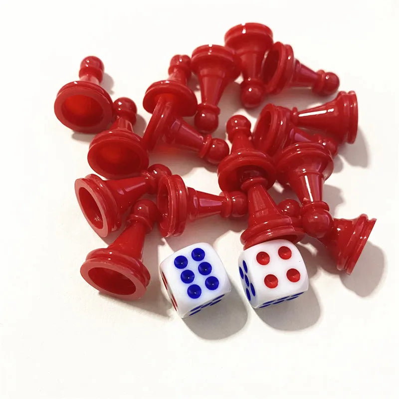 16Pcs Plastic Pawns For Games