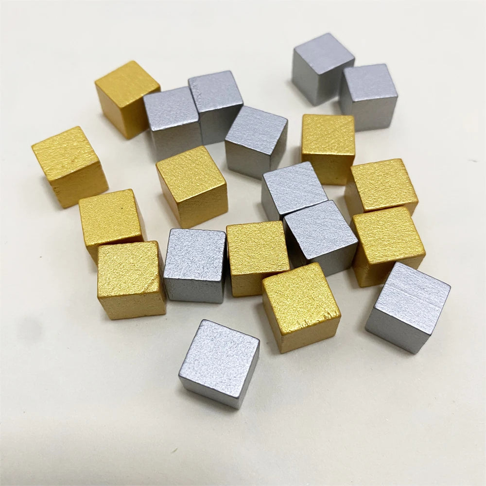 50/100Pcs Gold/Silver Wood Cubes For Board Game