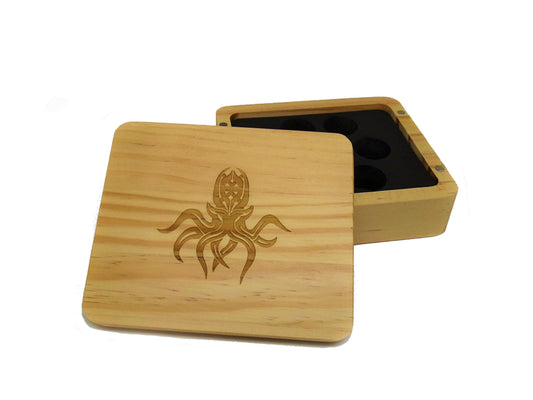 Cthulhu Wooden Dice Case Easy Roller Dice Company